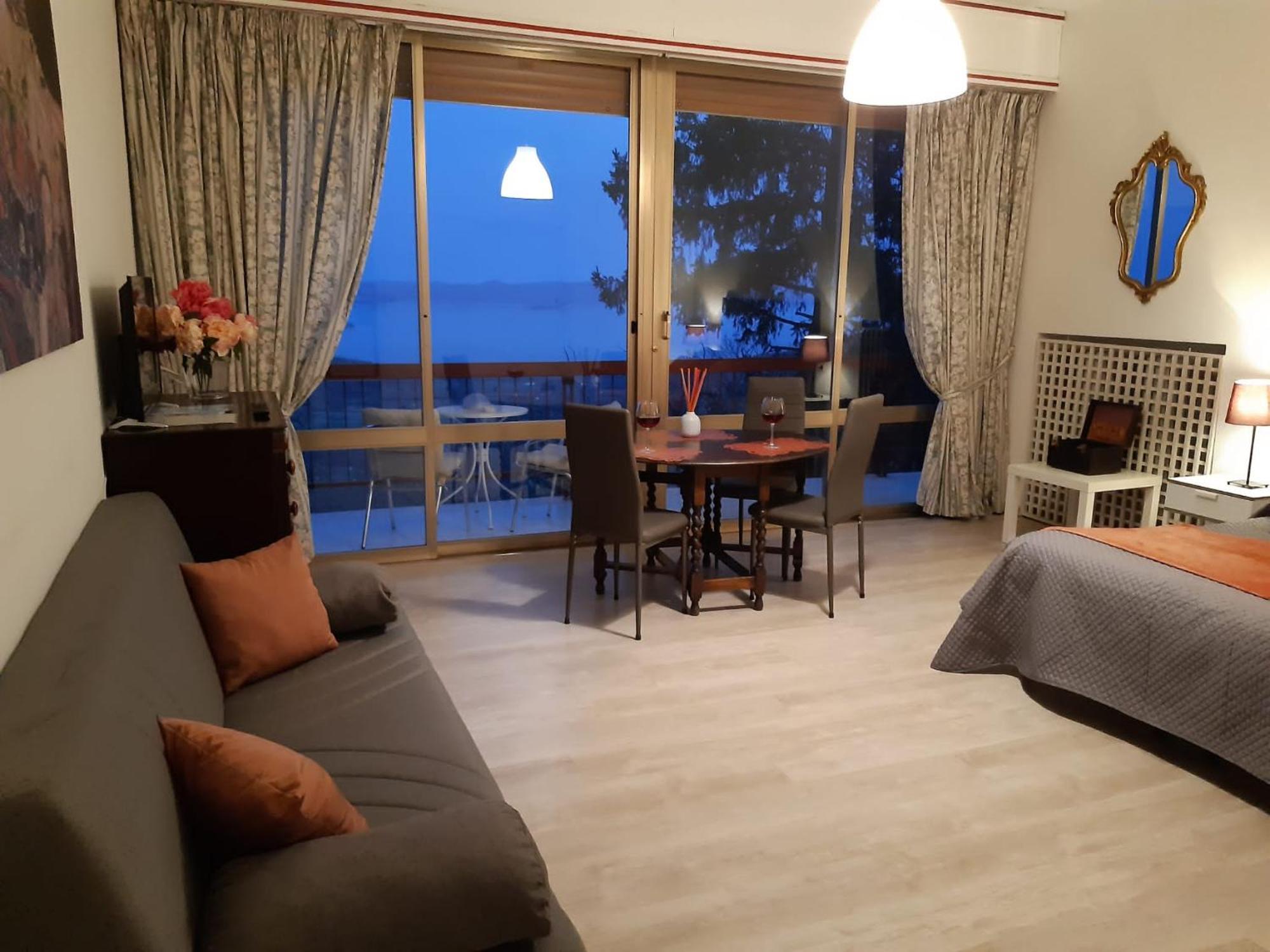 Belvedere Del Lago モンテフィアスコーネ 部屋 写真