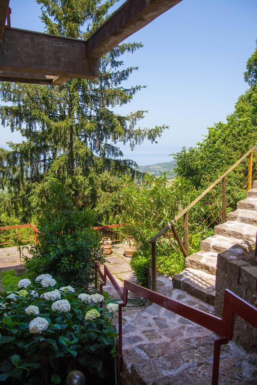 Belvedere Del Lago モンテフィアスコーネ エクステリア 写真